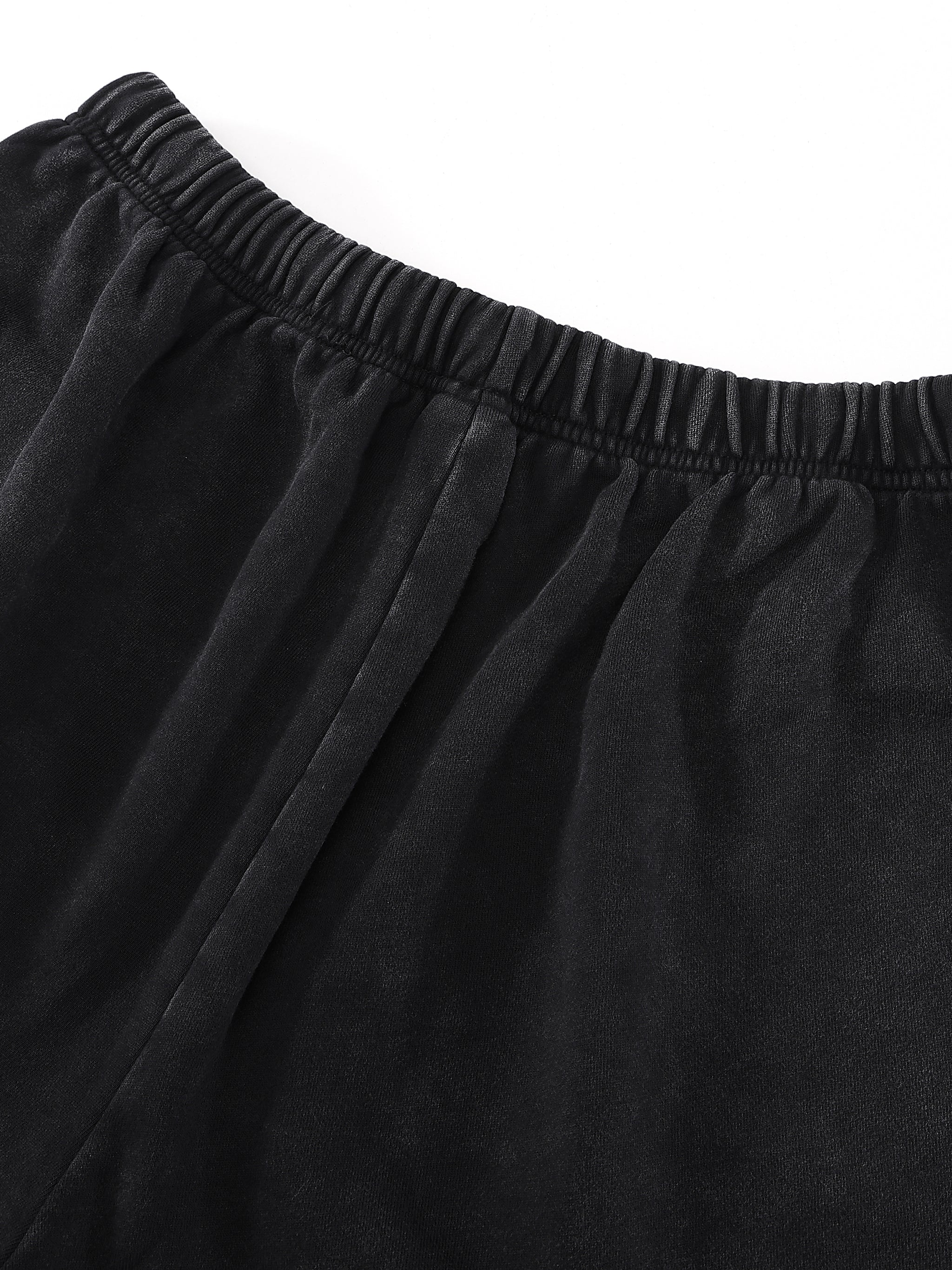 Snow Washed Raw Hem Shorts fabric detail view 5