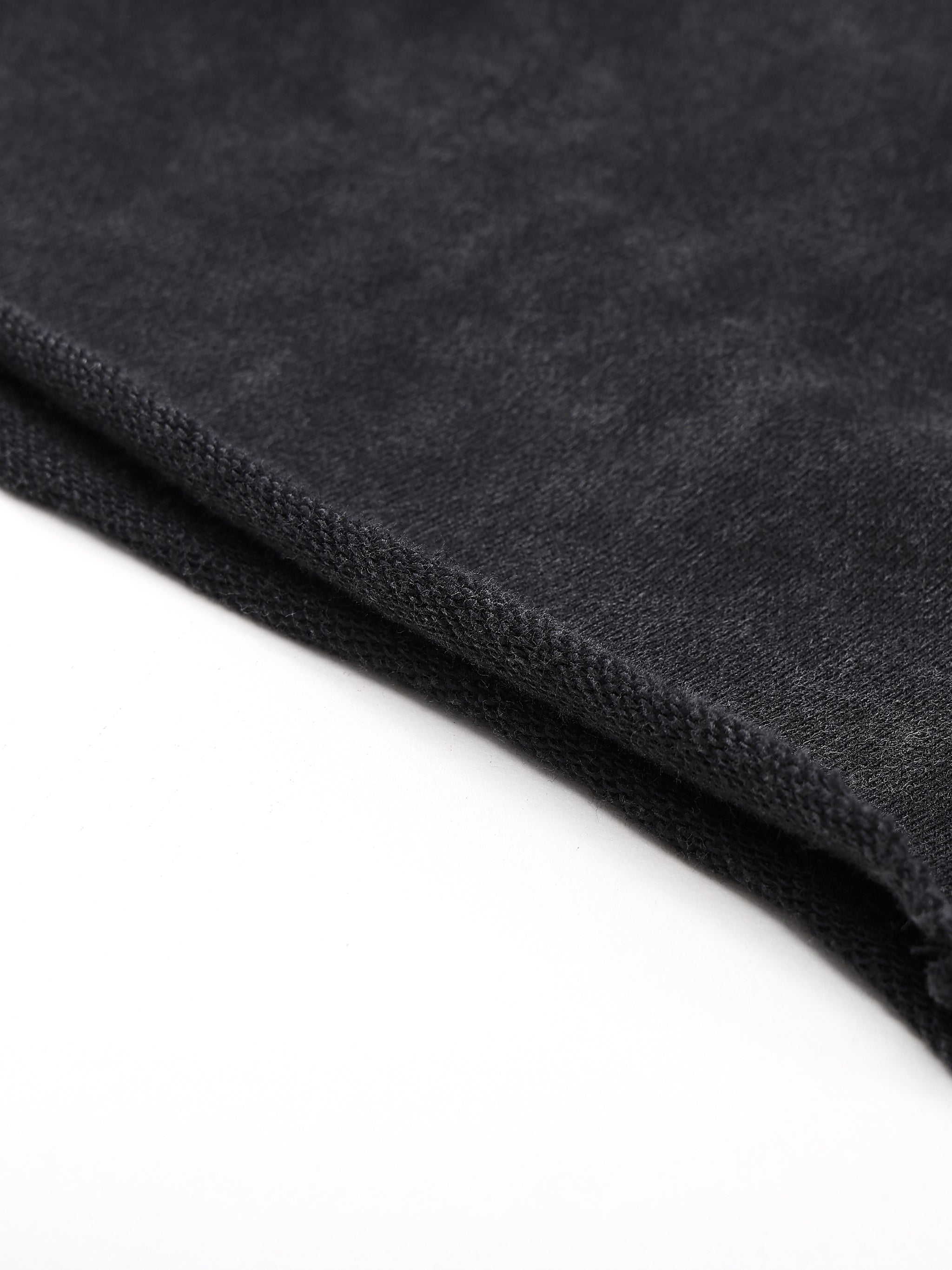 Snow Washed Raw Hem Shorts fabric detail view 6