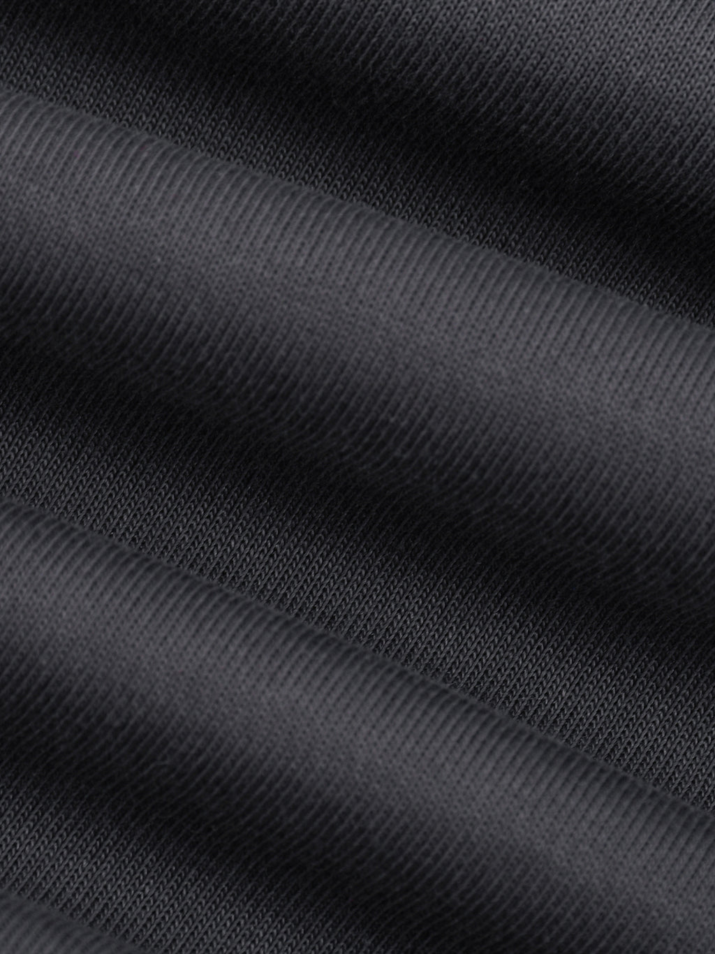 Mesh-Lined Quick-Dry Performance Shorts fabric detail view 5