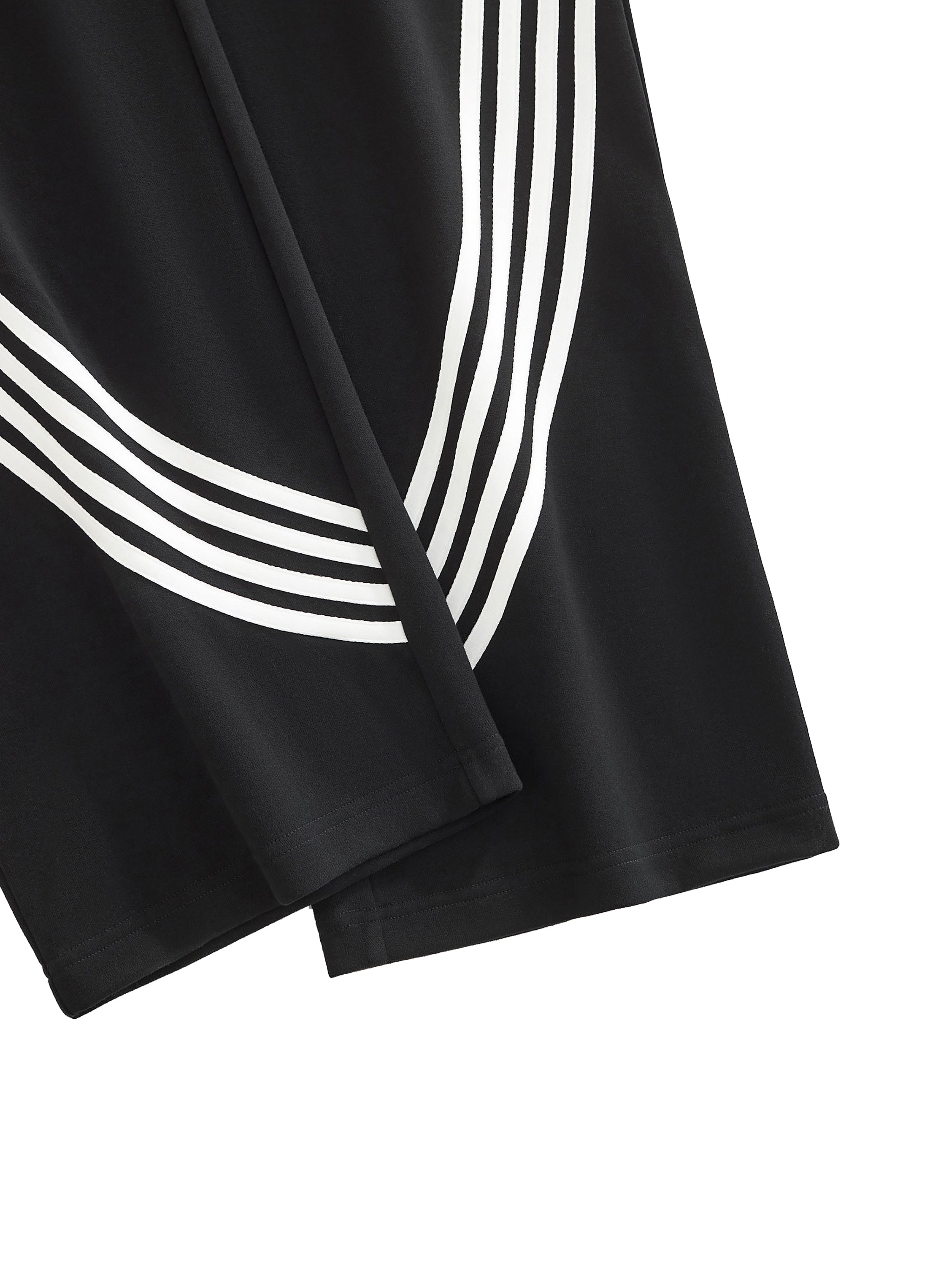 Curved Stripe Straight Sweatpants fabric detail view 2