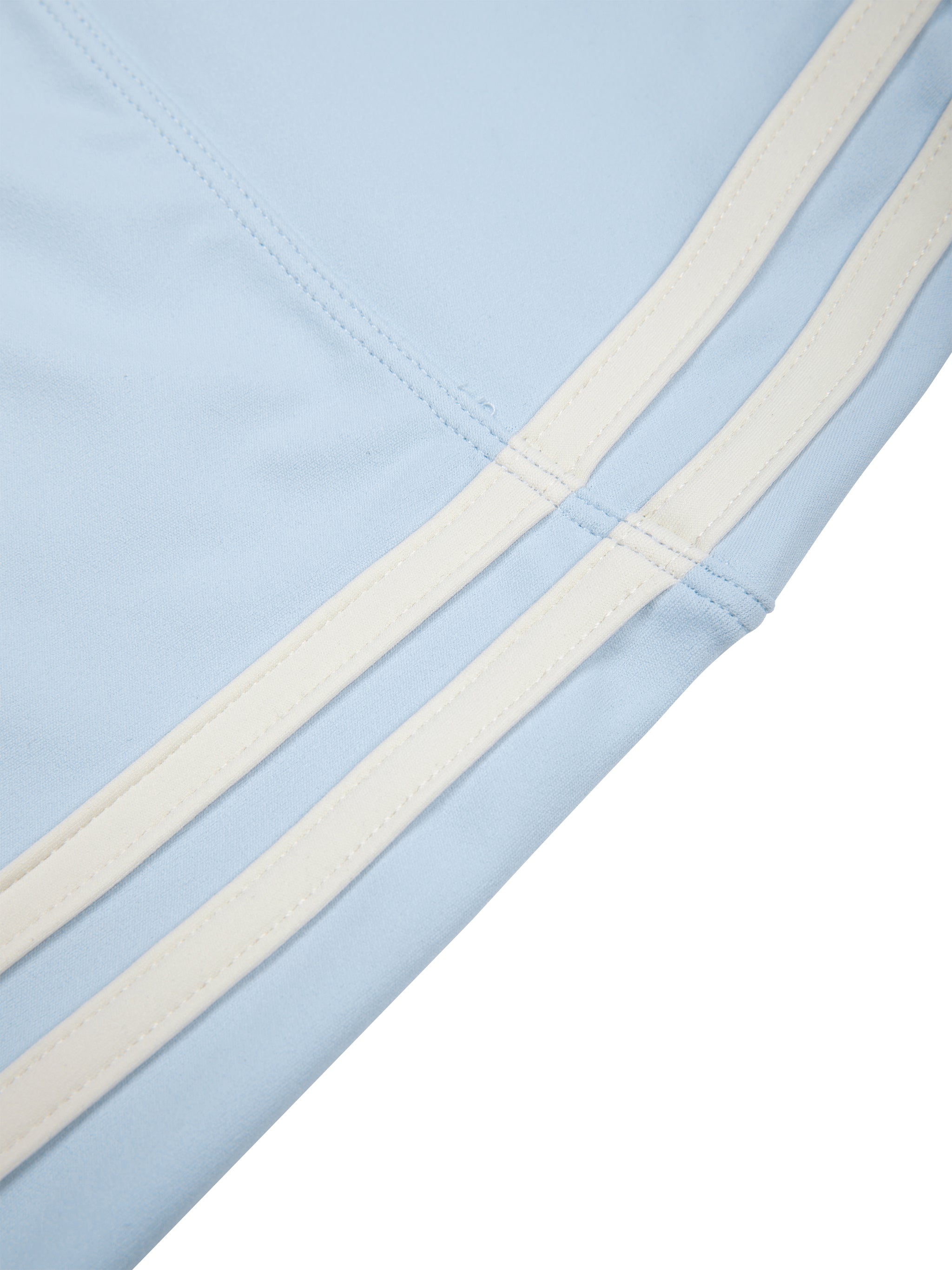 Women’s High-Waist Color Block Yoga Shorts fabric detail view 1